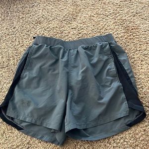 Grey Under Armour HEATGEAR shorts
